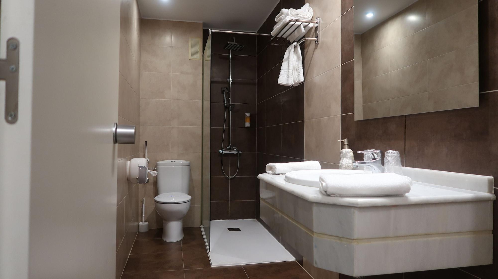 Hotel Teruel Plaza エクステリア 写真