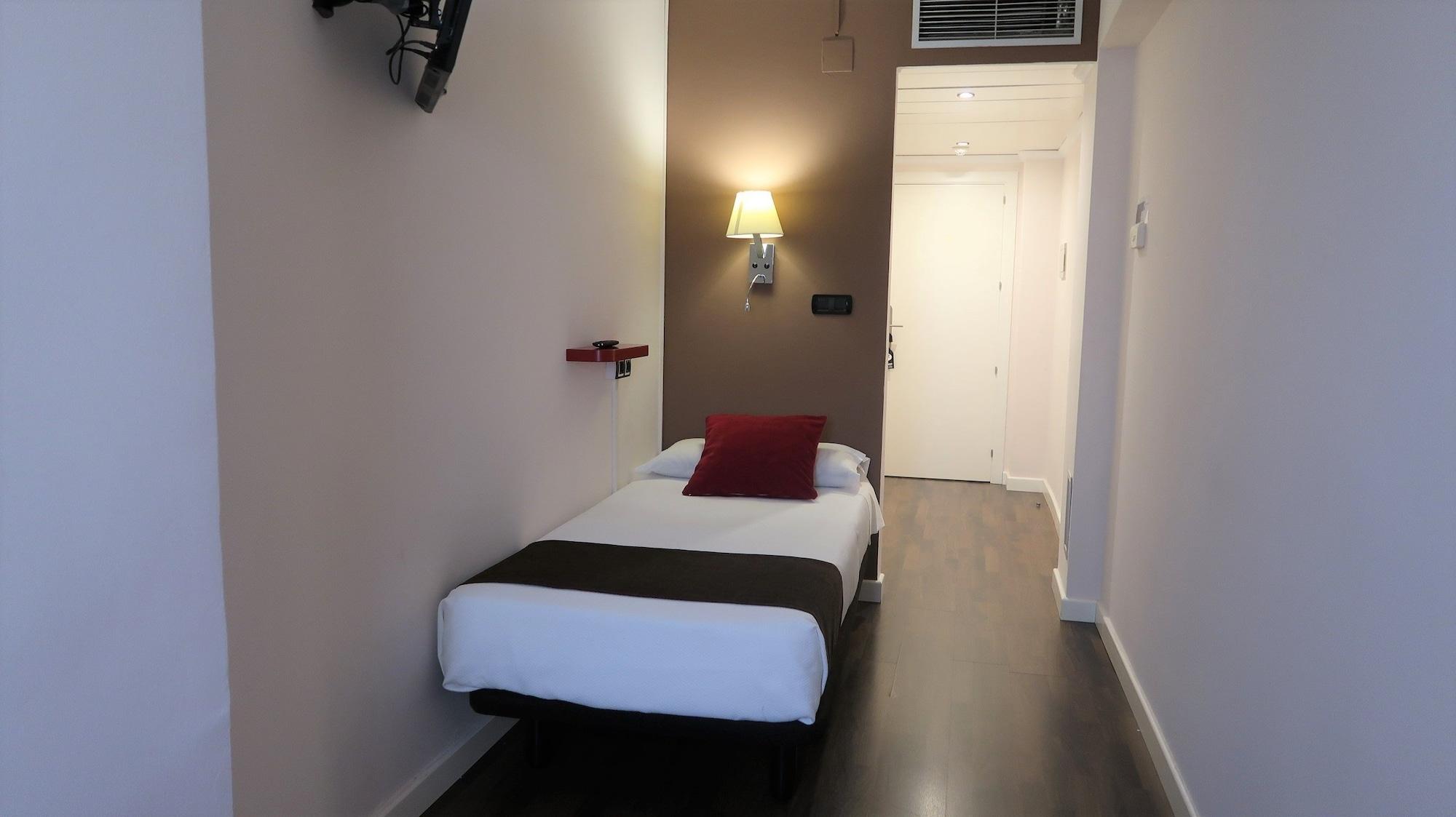 Hotel Teruel Plaza エクステリア 写真