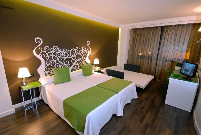 Hotel Teruel Plaza エクステリア 写真