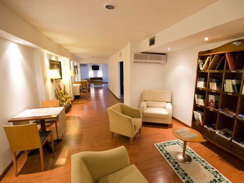 Hotel Teruel Plaza エクステリア 写真